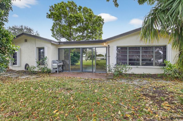 18101 107th Avenue S, Boca Raton, FL 33498