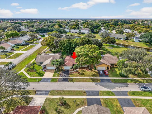 18101 107th Avenue S, Boca Raton, FL 33498
