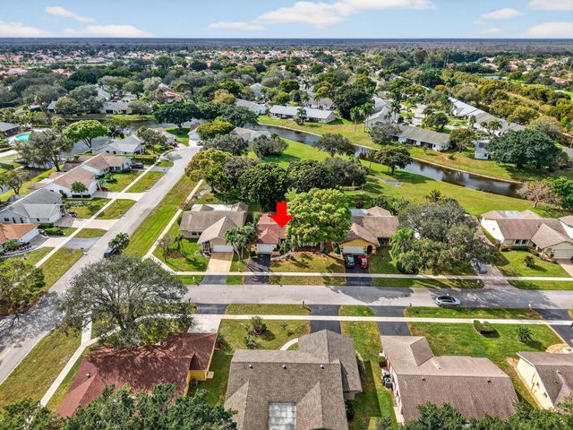 18101 107th Avenue S, Boca Raton, FL 33498