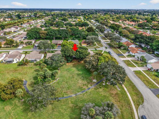 18101 107th Avenue S, Boca Raton, FL 33498
