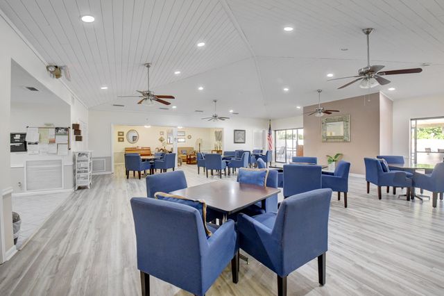 18101 107th Avenue S, Boca Raton, FL 33498