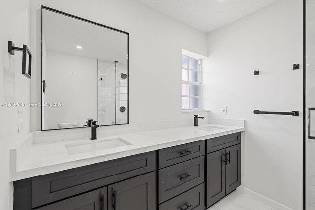 14242 SW 46th Ter, Miami, FL 33175