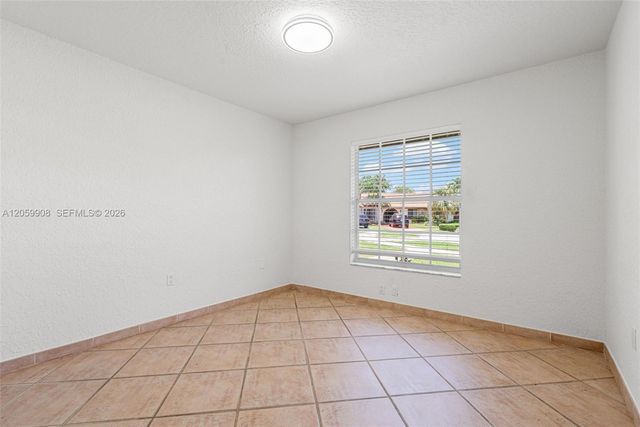 14242 SW 46th Ter, Miami, FL 33175