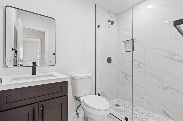 14242 SW 46th Ter, Miami, FL 33175
