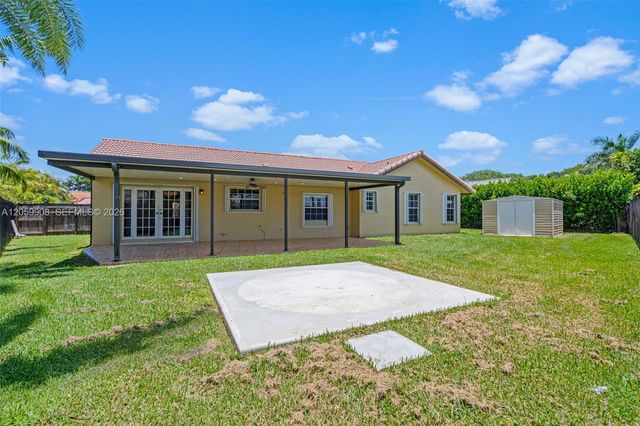 14242 SW 46th Ter, Miami, FL 33175