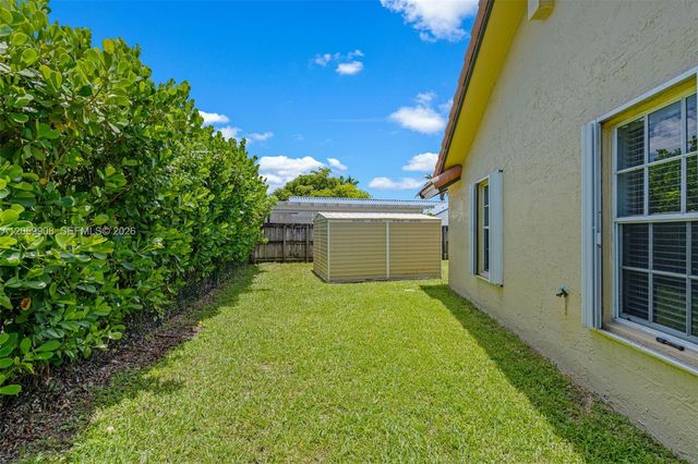 14242 SW 46th Ter, Miami, FL 33175
