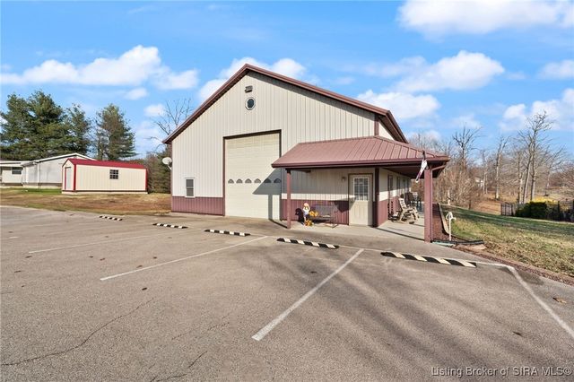 4416 Unruh Way, Floyds Knobs, IN 47119