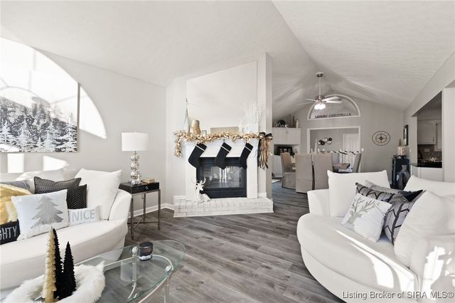 4416 Unruh Way, Floyds Knobs, IN 47119