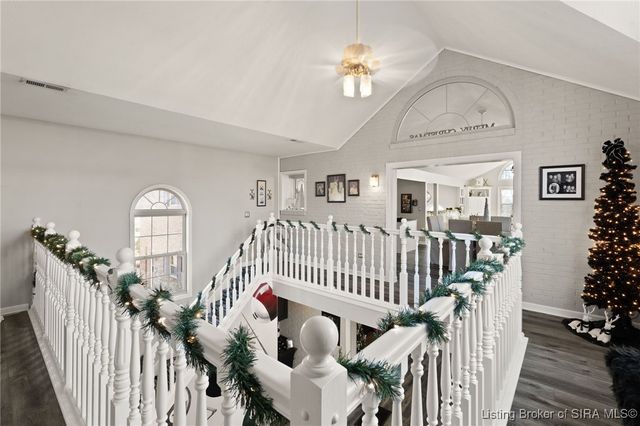 4416 Unruh Way, Floyds Knobs, IN 47119