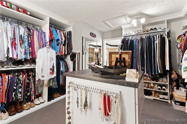 4416 Unruh Way, Floyds Knobs, IN 47119