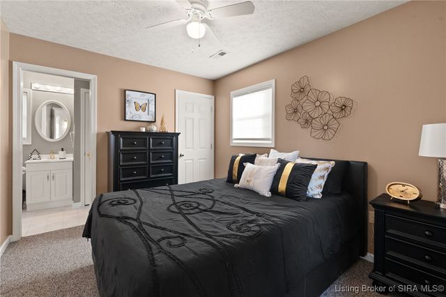 4416 Unruh Way, Floyds Knobs, IN 47119