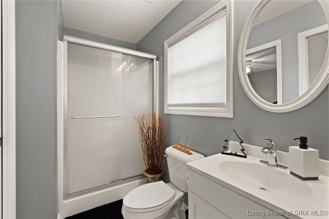 4416 Unruh Way, Floyds Knobs, IN 47119