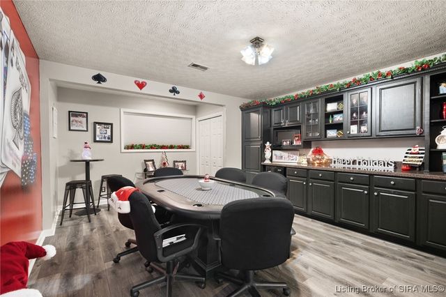 4416 Unruh Way, Floyds Knobs, IN 47119