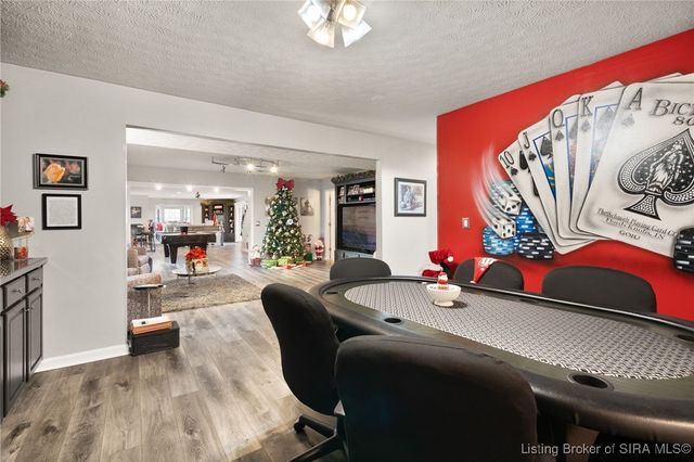 4416 Unruh Way, Floyds Knobs, IN 47119