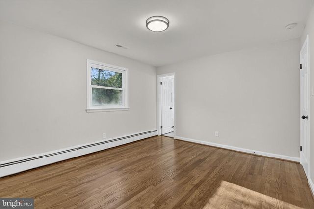 6741 MAXWELL AVE, Warrenton, VA 20187
