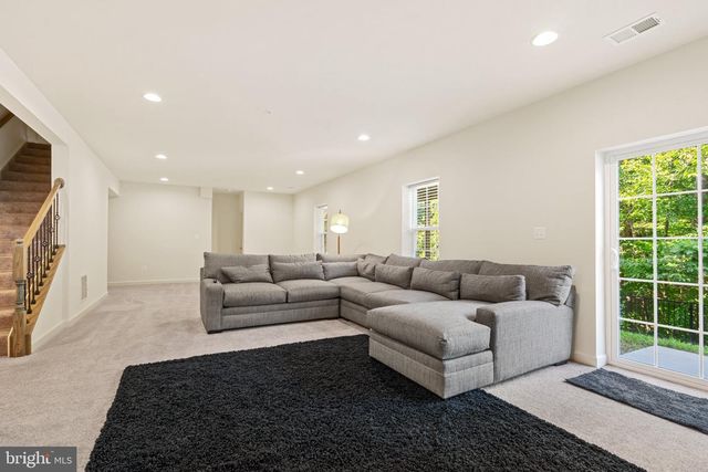 8400 CEDAR CHASE, Clinton, MD 20735