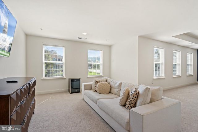 8400 CEDAR CHASE, Clinton, MD 20735