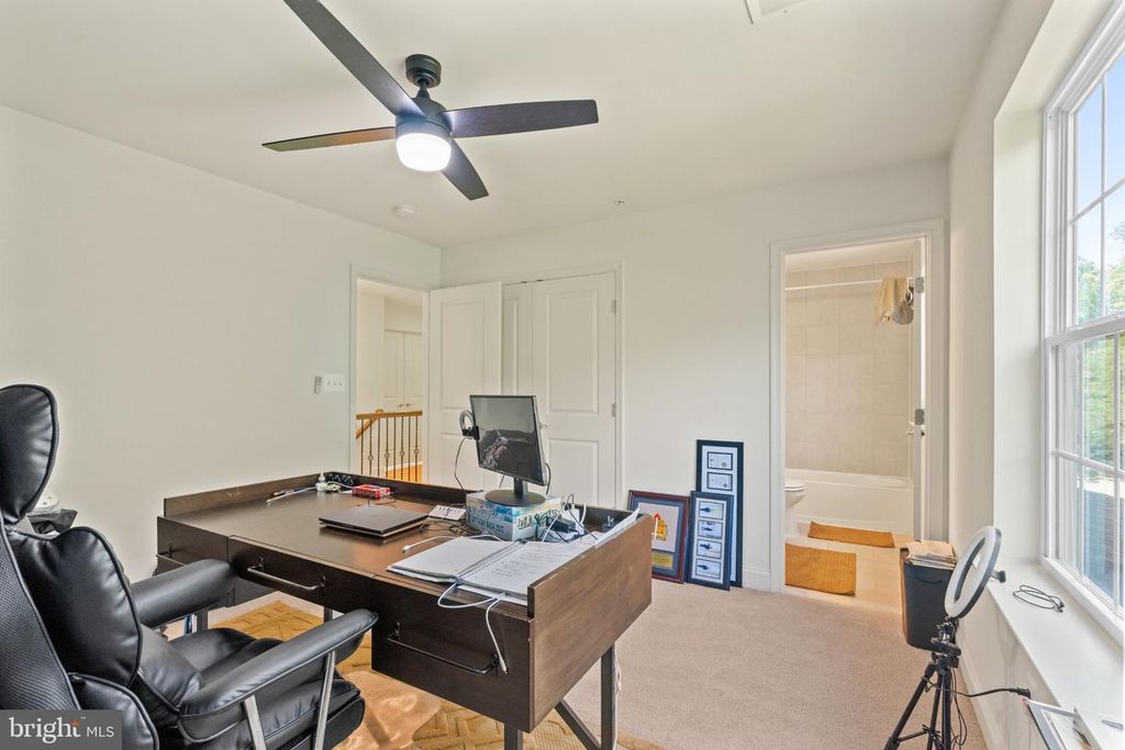 Image 14 of property listing at 8400 CEDAR CHASE, Clinton, MD 20735