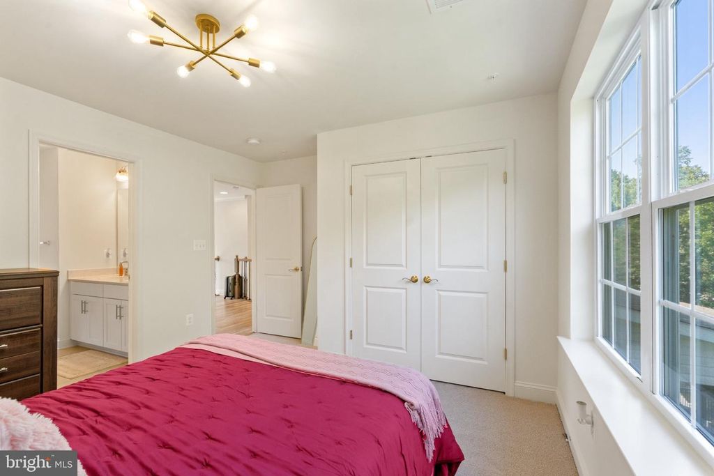 Image 15 of property listing at 8400 CEDAR CHASE, Clinton, MD 20735