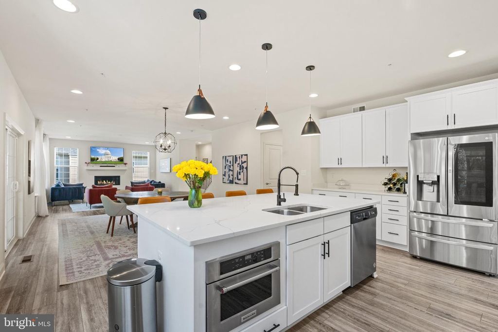 Image 30 of property listing at 8400 CEDAR CHASE, Clinton, MD 20735