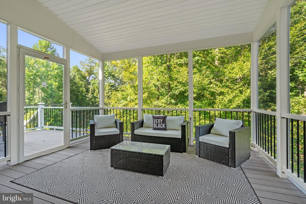 Image 37 of property listing at 8400 CEDAR CHASE, Clinton, MD 20735