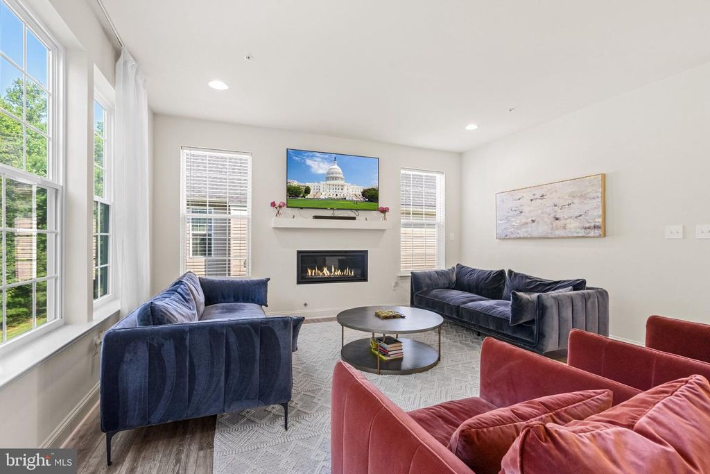 Image 38 of property listing at 8400 CEDAR CHASE, Clinton, MD 20735