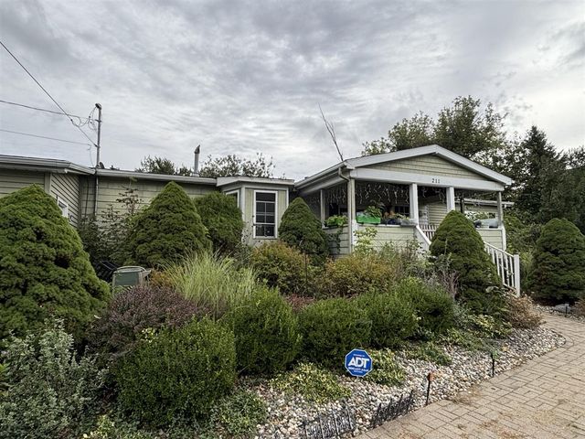211 S 24th Street, Battle Creek, MI 49015