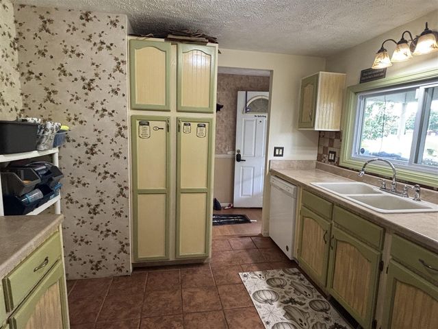211 S 24th Street, Battle Creek, MI 49015