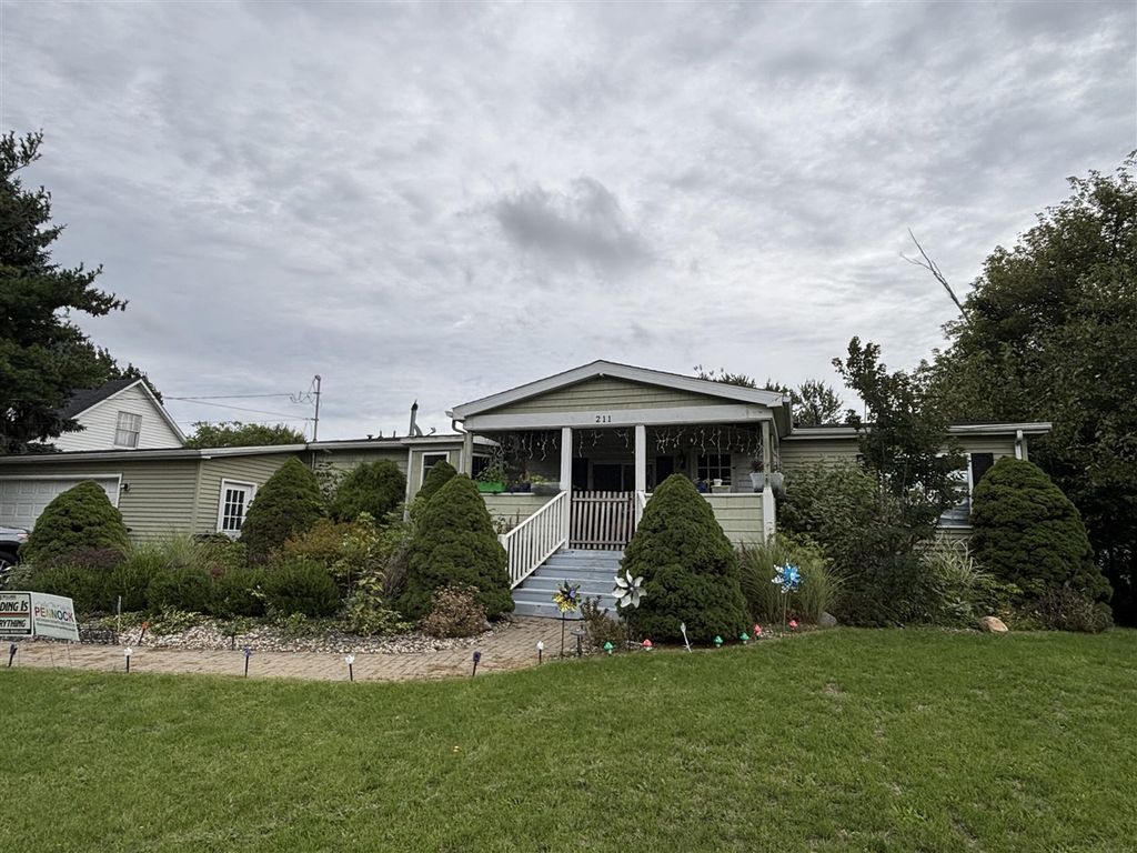 211 S 24th Street, Battle Creek, MI 49015