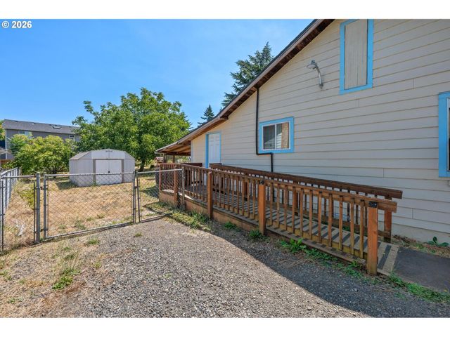 6824 Se 66TH Ave, Portland, OR 97206