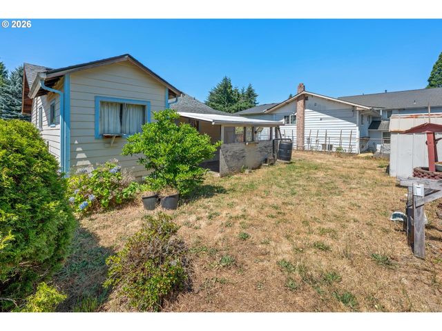 6824 Se 66TH Ave, Portland, OR 97206