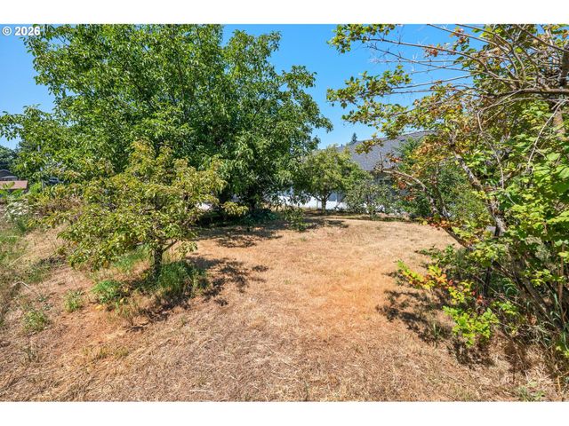6824 Se 66TH Ave, Portland, OR 97206