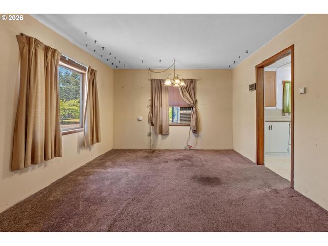 6824 Se 66TH Ave, Portland, OR 97206