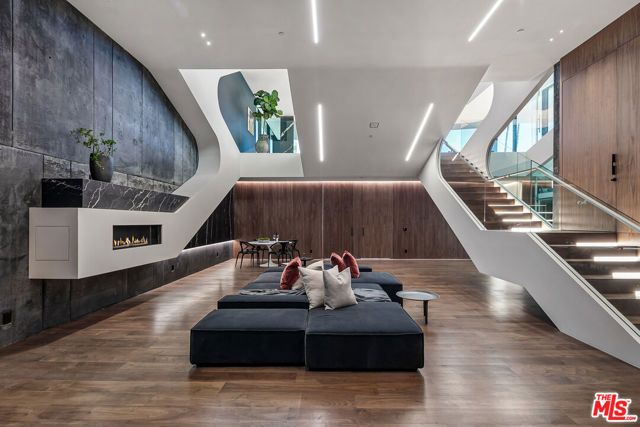 1254 Roberto Lane, Los Angeles, CA 90077