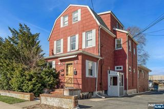 649 New Jersey Avenue, Lyndhurst, NJ 07071