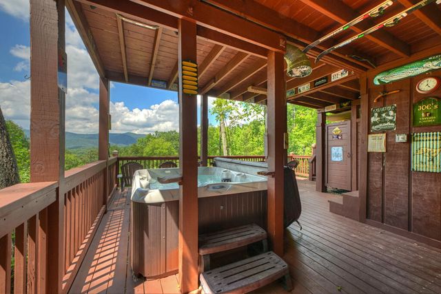 606 Cohutta Mountain Road, Cherry Log, GA 30522