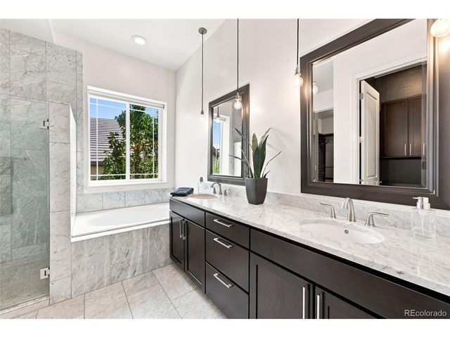 5466 Water Oak Cir, Castle Rock, CO 80108