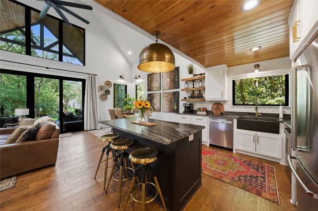 161 Ben Lacy Drive, Gun Barrel City, TX 75156