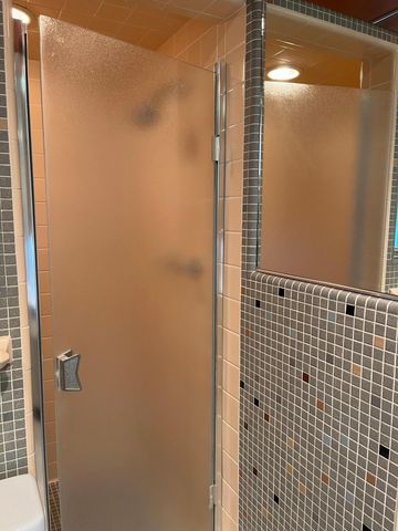 2011 Merrihills Drive SW, Rochester, MN 55902