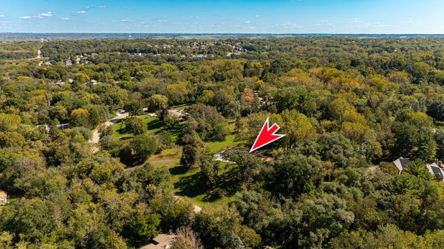 2011 Merrihills Drive SW, Rochester, MN 55902