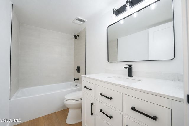 7920 E CAMELBACK Road 212, Scottsdale, AZ 85251