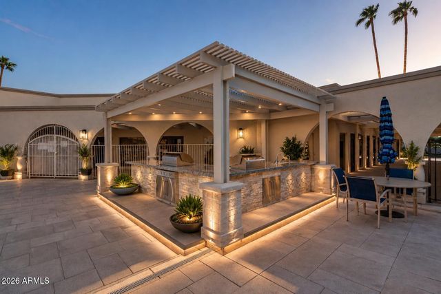 7920 E CAMELBACK Road 212, Scottsdale, AZ 85251