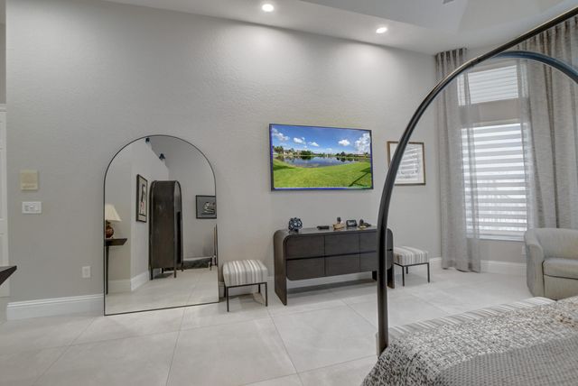 19211 N Creekshore Court, Boca Raton, FL 33498