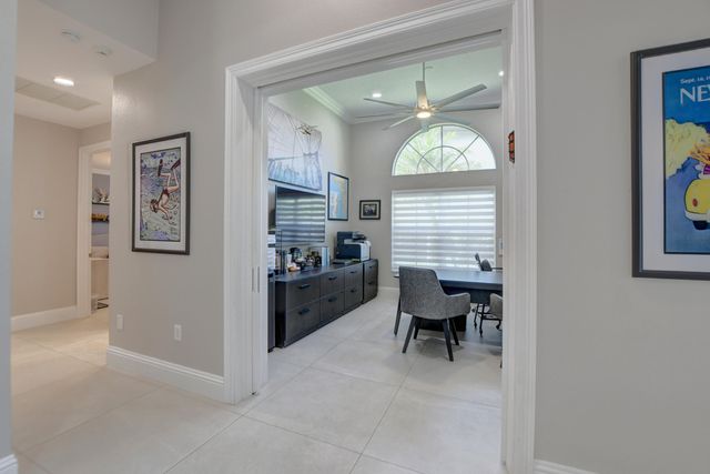 19211 N Creekshore Court, Boca Raton, FL 33498