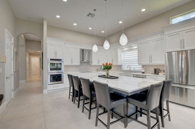 19211 N Creekshore Court, Boca Raton, FL 33498