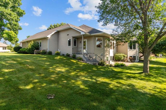 841 WHISPER FALLS LANE, Menasha, WI 54952