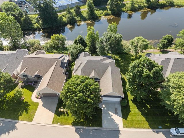 841 WHISPER FALLS LANE, Menasha, WI 54952