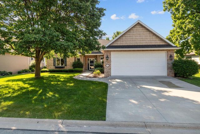 841 WHISPER FALLS LANE, Menasha, WI 54952