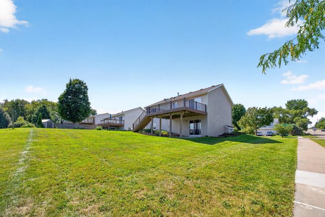 4639 Manor Park Drive NW, Rochester, MN 55901