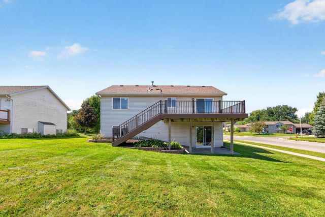 4639 Manor Park Drive NW, Rochester, MN 55901